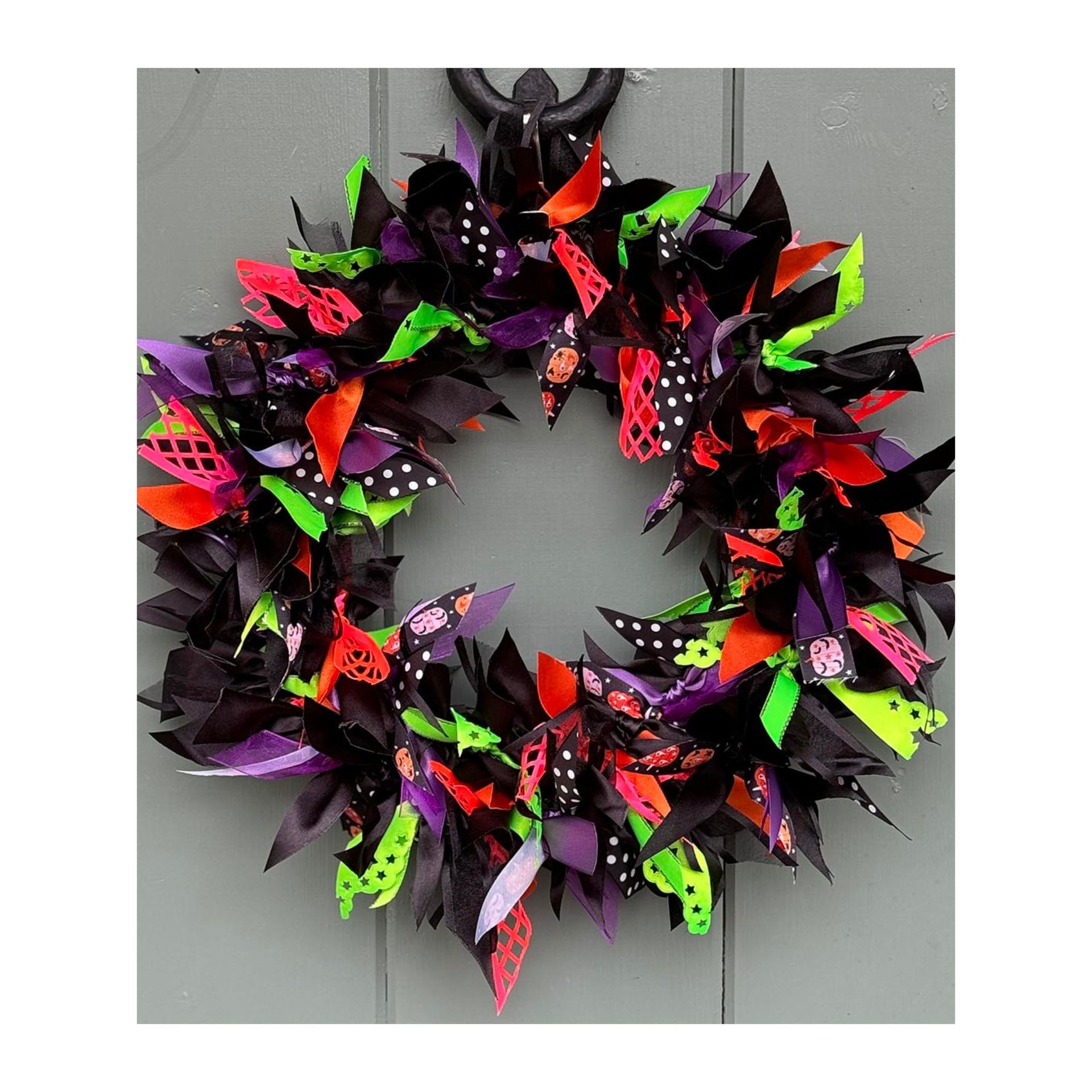 Halloween Ribbon Wreath Kit