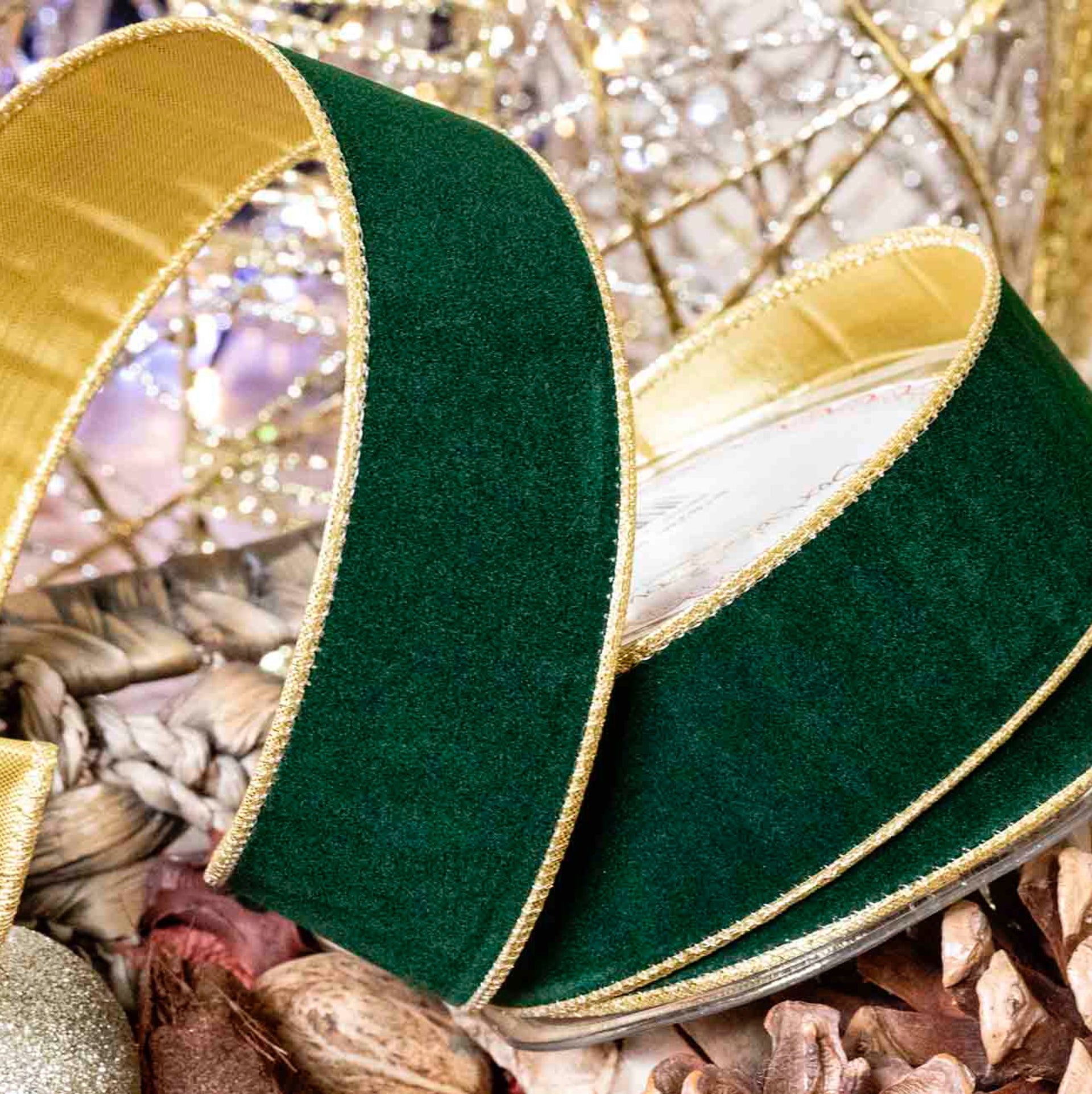 Christmas Green Velvet Ribbon With Gold Lame Reverse 38mm